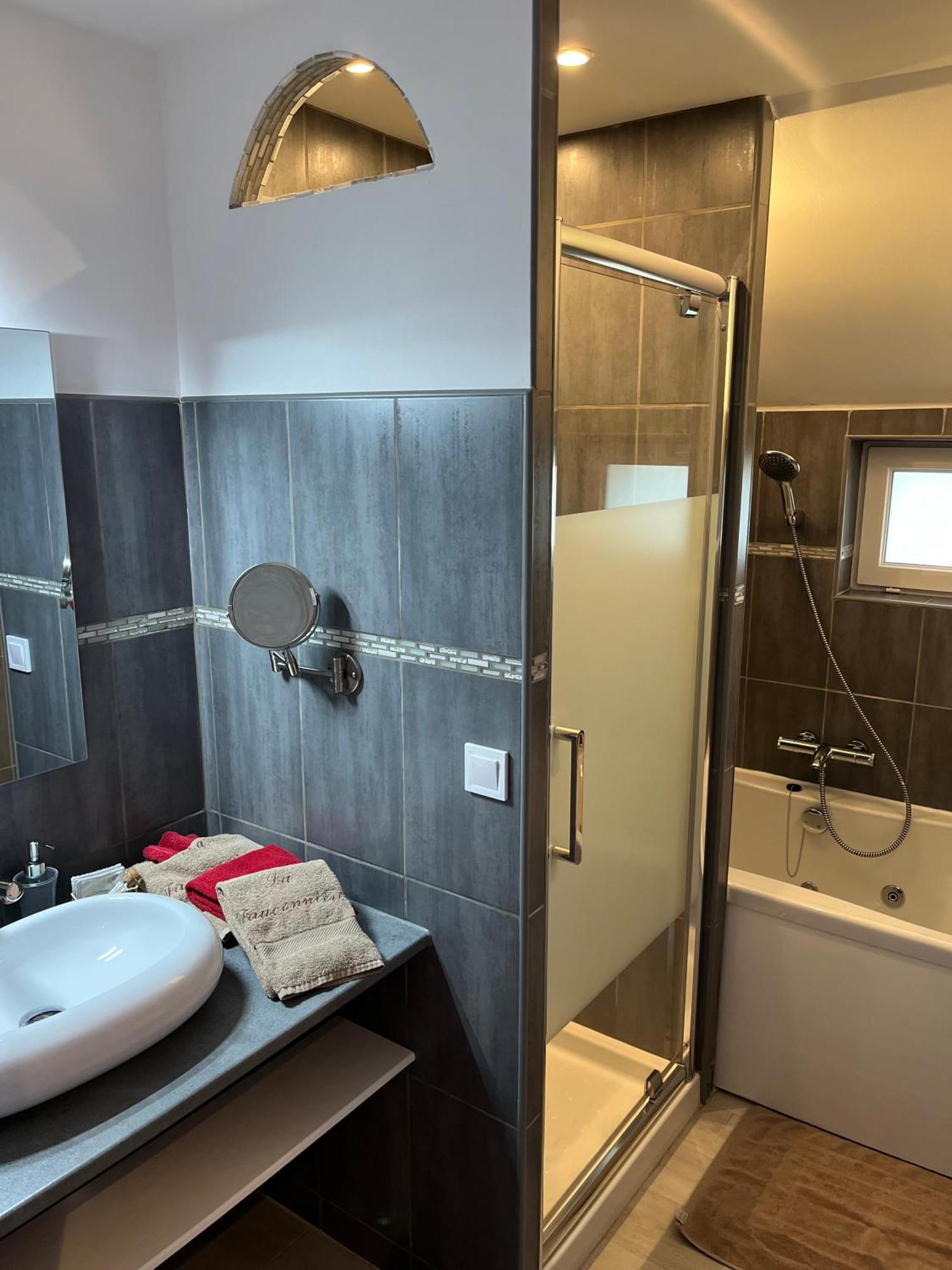 La Fauconniere Bed & Breakfast Brecy  Luaran gambar